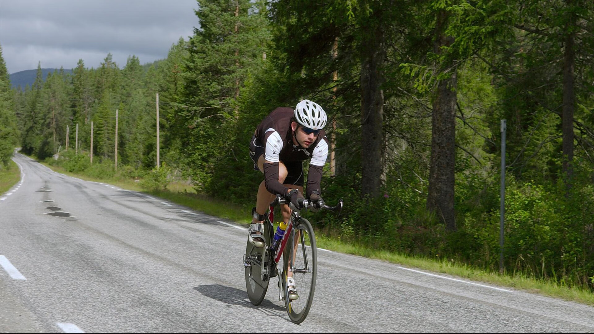 雄鹿队年轻球员突破重围，成为球队未来希望，雄鹿队年龄